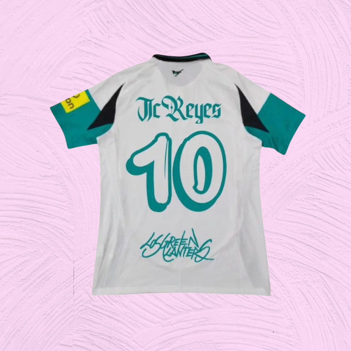 Camiseta Newcastle x JC Reyes