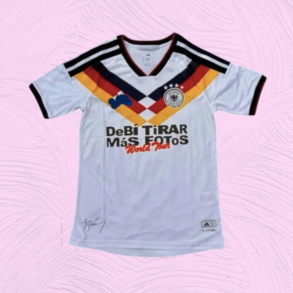 Camiseta Alemania x Bad Bunny