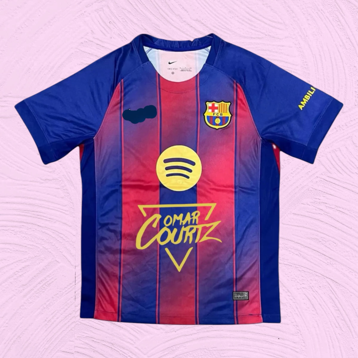 Camiseta FC Barcelona x Omar Courtz