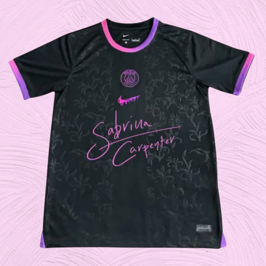 Camiseta PSG x Sabrina Carpenter