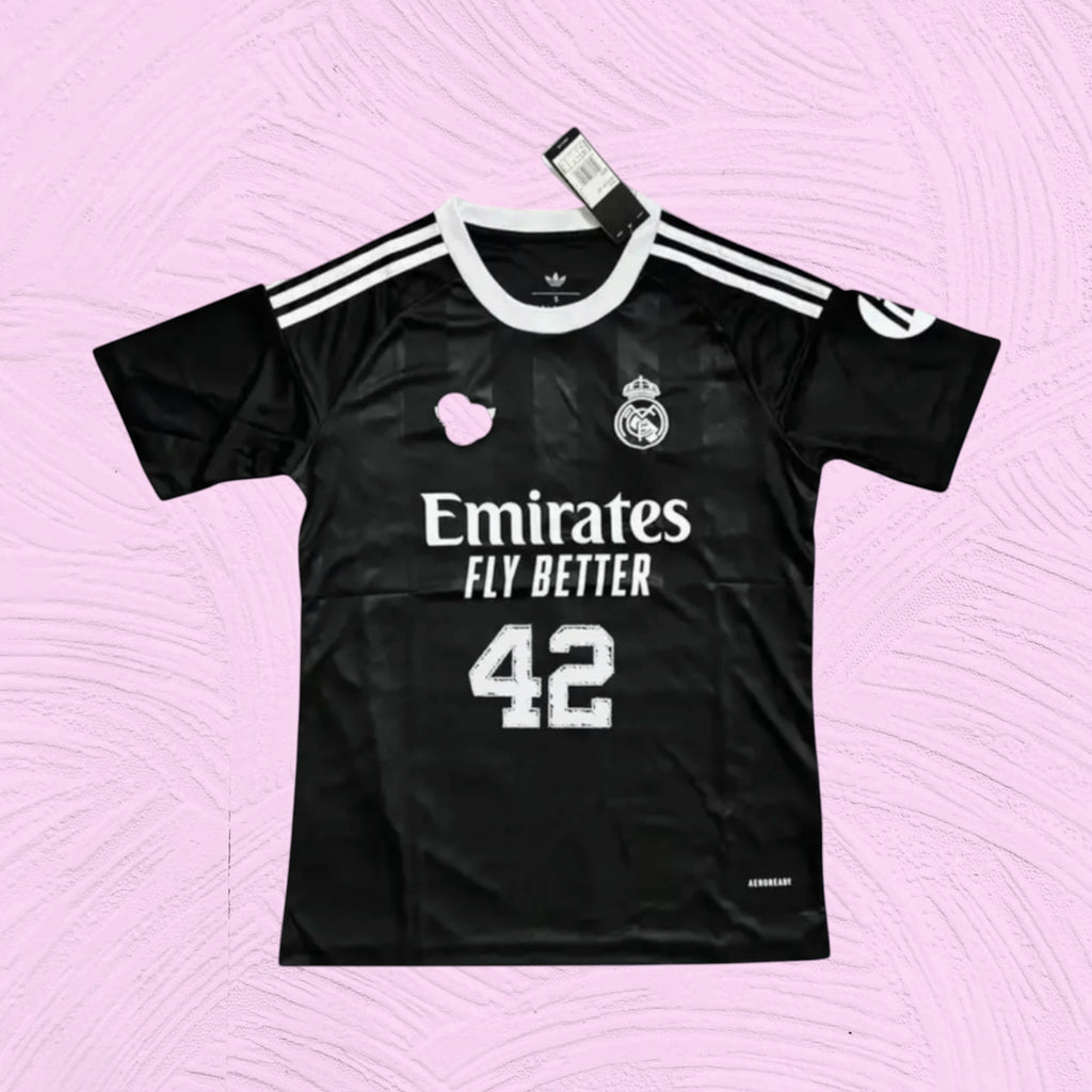 Camiseta Real Madrid x Sech
