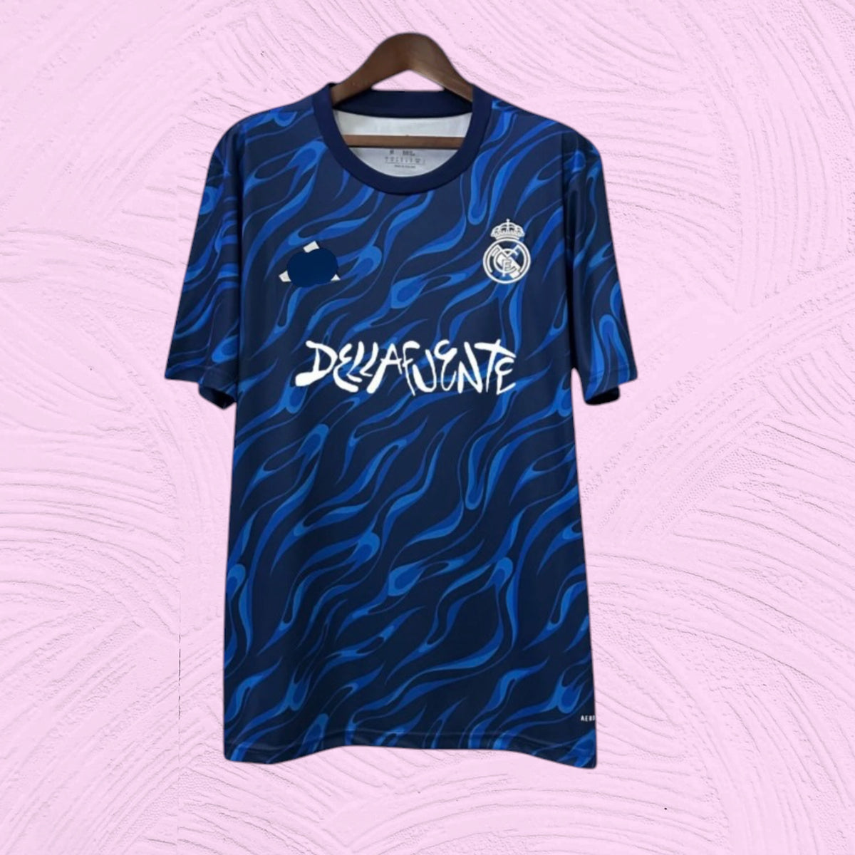 Camiseta Real Madrid x Dellafuente