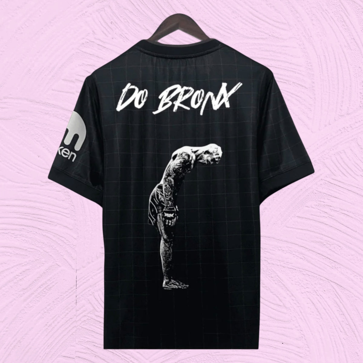 Camiseta Tottenham x Charles Oliveira