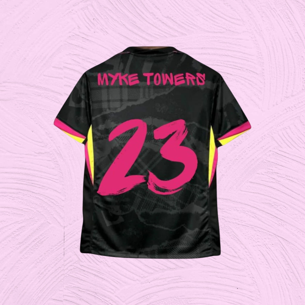 Camiseta Chelsea x Myke Towers