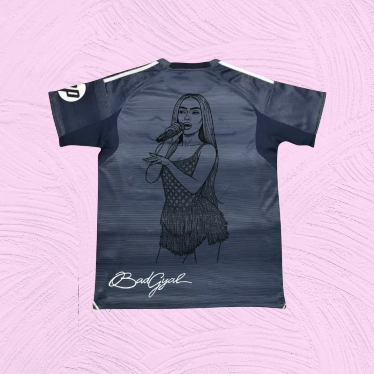 Camiseta Real Madrid x Bad Gyal