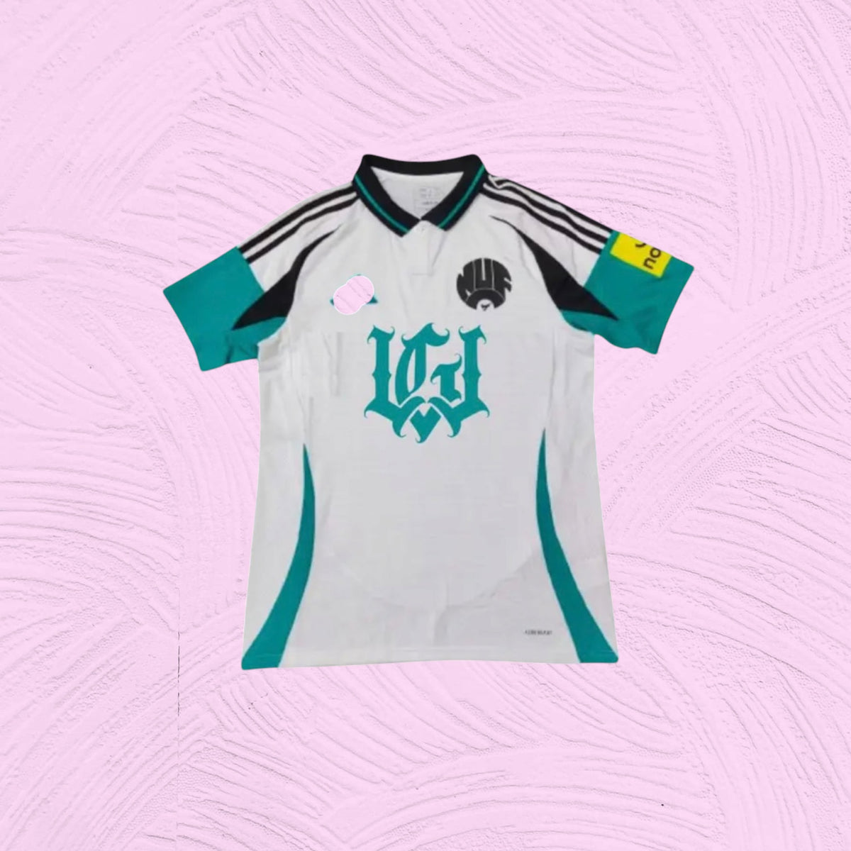 Camiseta Newcastle x JC Reyes