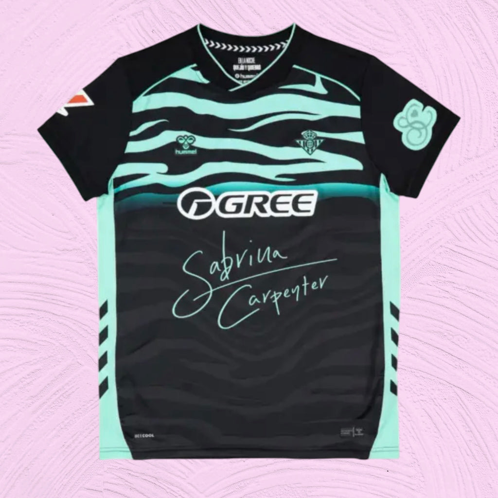 Camiseta Real Betis x Sabrina Carpenter