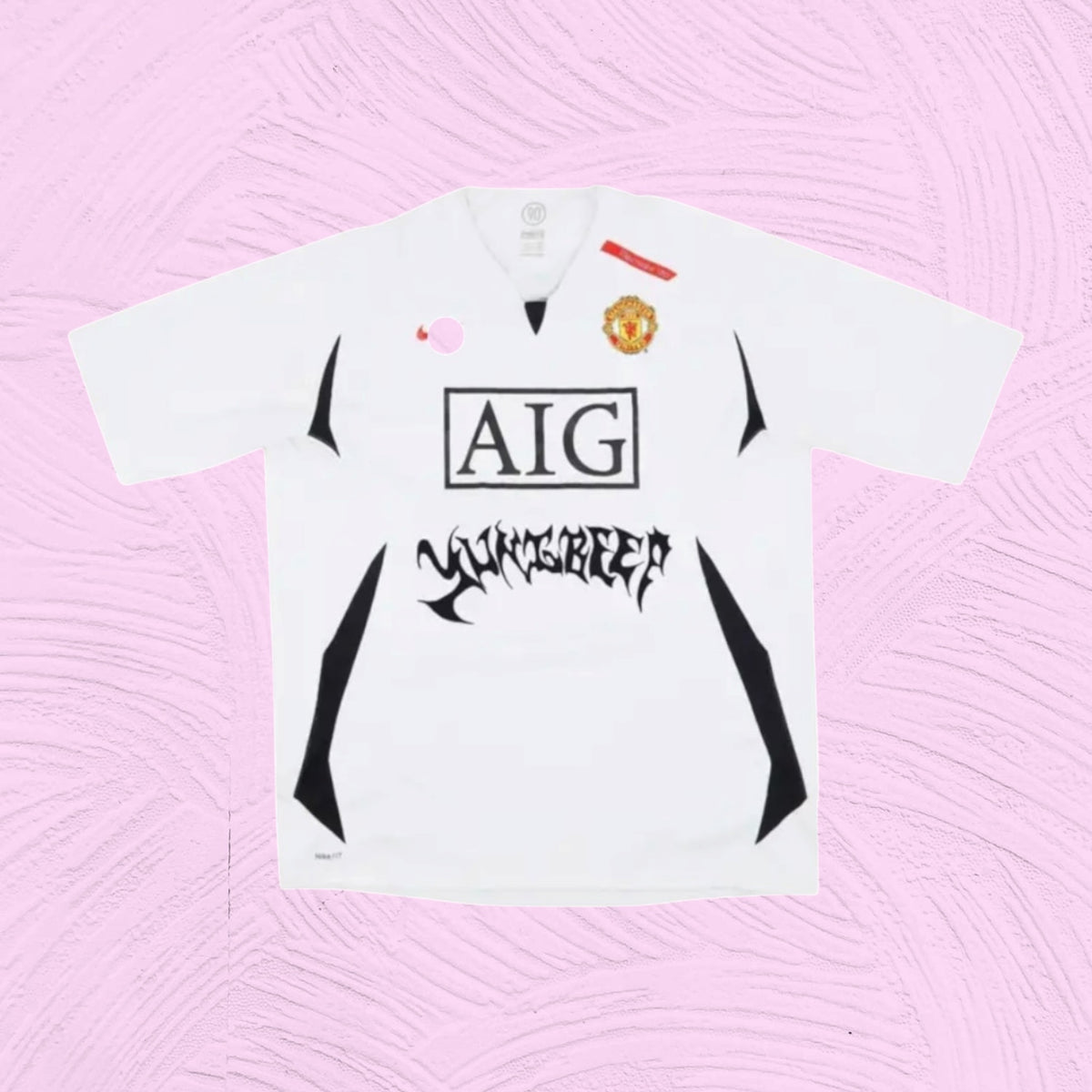 Camiseta Manchester United x Yung Beef