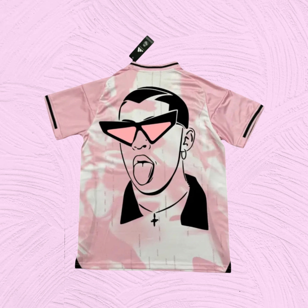 Camiseta Real Madrid x Bad Bunny